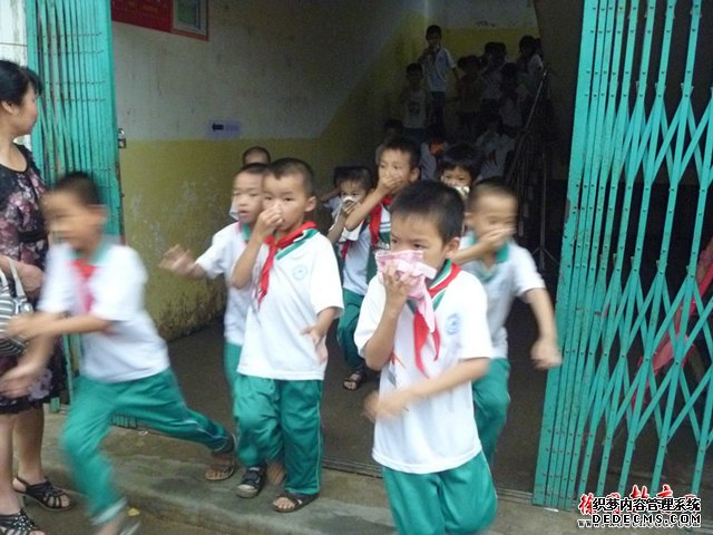 有秩序逃离1.jpg
