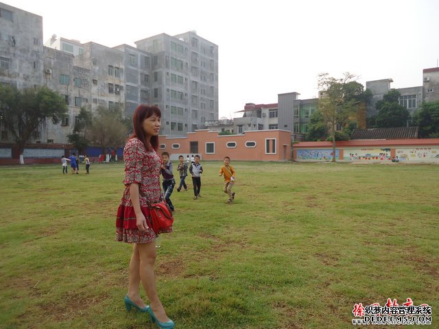 班主任许秀敏老师.JPG